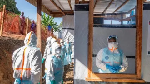 Brasil investiga dos casos sospechosos de ébola en Sao Paulo y Rio de Janeiro