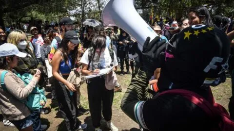 Estudiantes de la UNAM encabezan las movilizaciones en la CDMX este 8 de mayo