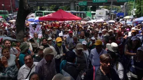 Usuarios de energía eléctrica encabezan las movilizaciones en CDMX este 11 de mayo
