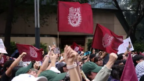 Estudiantes del IPN encabezan las movilizaciones en CDMX este 21 de mayo