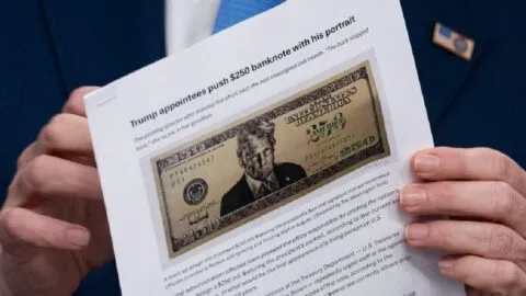 ¿Nuevo billete en EE. UU.? Buscan lanzar billete de 250 dólares con la cara de Donald Trump