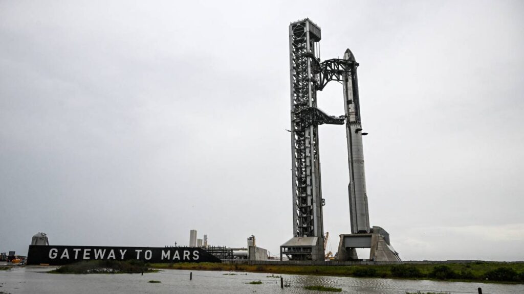 SpaceX sigue su camino para llegar a la Luna y Marte