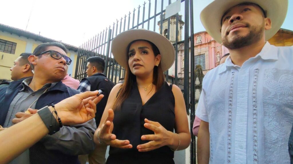 Responde Grecia Quiroz a su cuñado: son mentiras y no tiene calidad moral