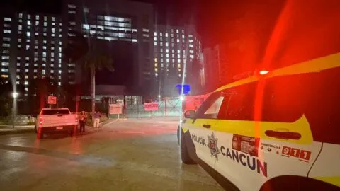 Colapsa estructura en hotel Riu Península de Cancún; hay dos heridos
