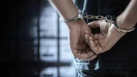 “No me voy a cansar de pedirle perdón a mi hijo”: Roxana “N”, mamá de Vicente, rompe en llanto antes de ser procesada en Mexicali