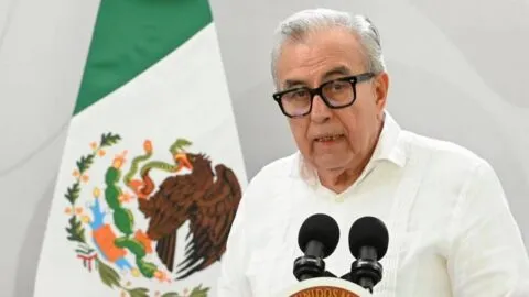 “Si no lo entregan, Trump mandará por él”, asegura el periodista Víctor Hugo Arteaga sobre Rocha Moya