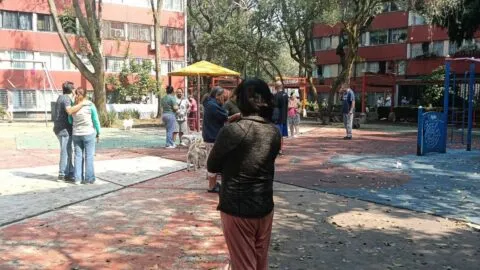 Sismo de magnitud 5.6 se siente en CDMX y estados; activan alerta