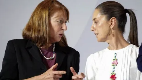 Sheinbaum oficializa salida de Tatiana Clouthier del Instituto de los Mexicanos en el Exterior; va a elección de NL