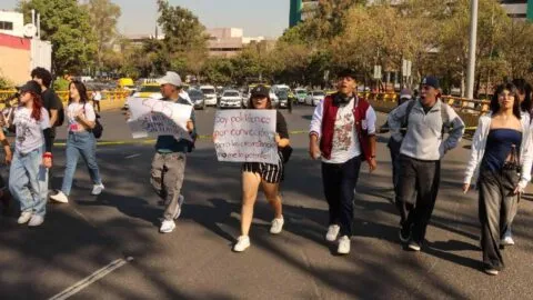 Trabajadores del IPN encabezan protestas en CDMX este martes 12 de abril