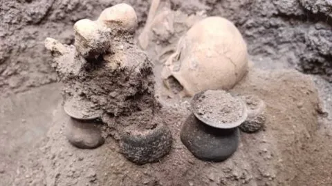 Hallan tumbas prehispánicas durante excavaciones en Tula, Hidalgo