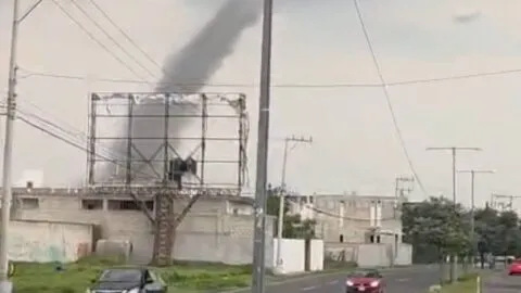 Impresionante “cola de agua” sorprende a habitantes del Valle de Toluca