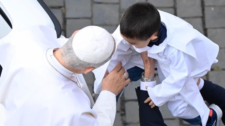 Papa León XIV lanza mensaje contra la violencia y la guerra
