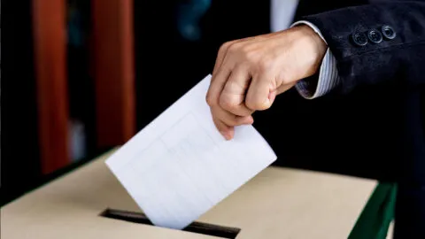 Reforma electoral fue un “albazo” y debilita la democracia