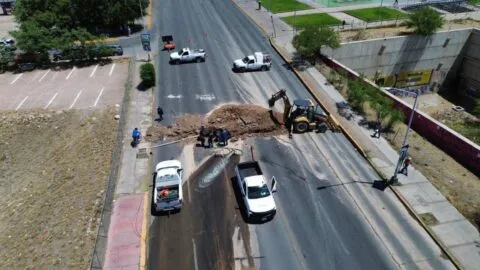 JMAS bloquea avenida Venustiano Carranza por reparaciones previo a marcha