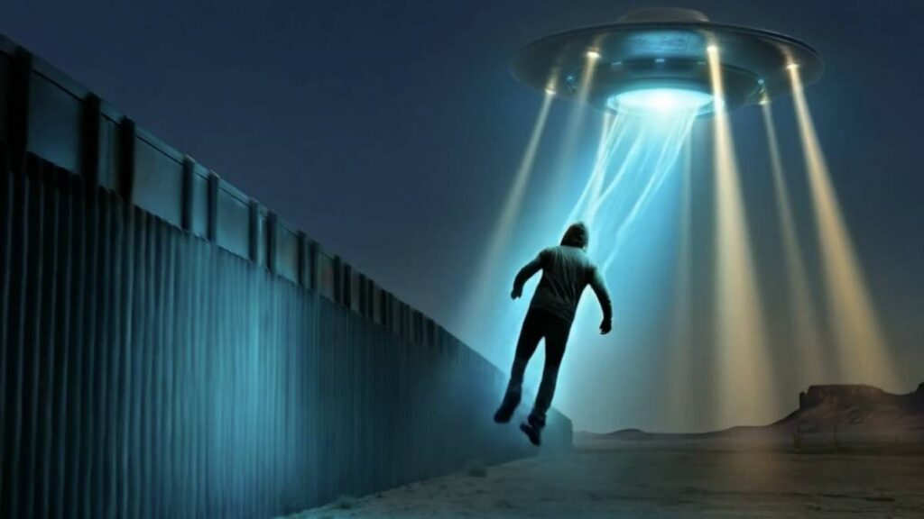 Casa Blanca llama aliens a migrantes.