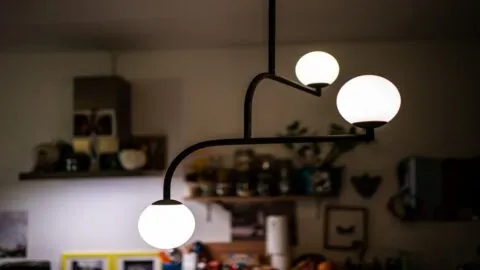 Ayuda para pagar la luz y el gas en Estados Unidos: los estados que ofrecen apoyo en 2026