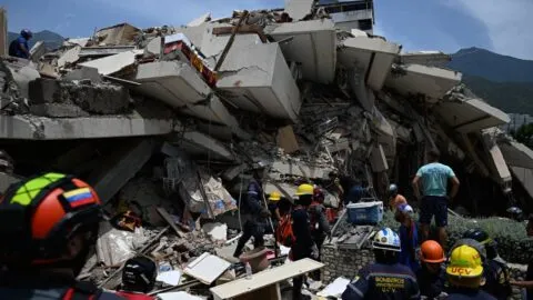EE. UU. envía 150 mdd de ayuda tras sismos en Venezuela