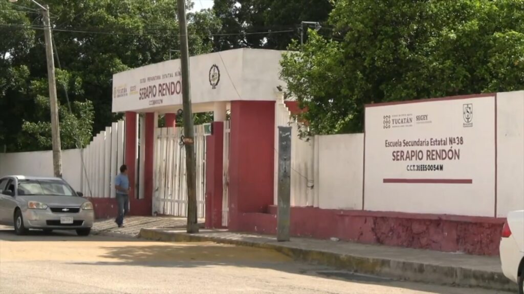 Alumnas dejan secundaria en Yucatán y reciben atención psicológica por acoso