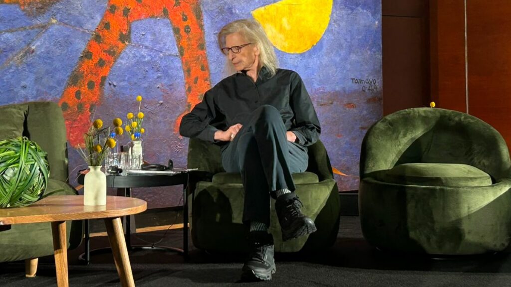 Annie Leibovitz expone su mirada del futbol en el Museo Nacional de Antropología