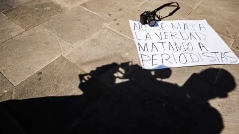 Van 10 periodistas asesinados y dos desaparecidos en lo que va del sexenio