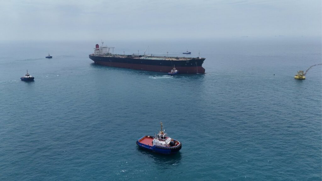 Baja el precio del petróleo este 24 de junio ante posible retorno de Irán a la venta del crudo