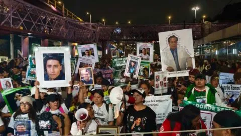 A horas de la inauguración del Mundial 2026, madres buscadoras mantienen velada esta noche en Tlalpan