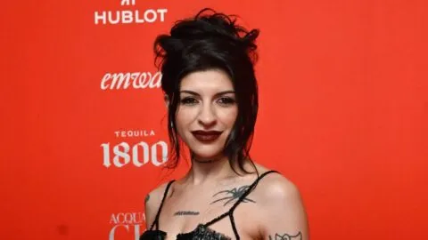 Cazzu sorprende a todos: así es su inesperado debut como actriz en Netflix con "Risa y la cabina del viento"