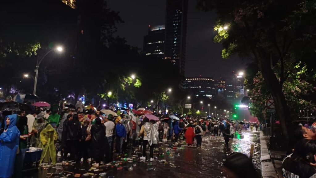 Celebración en el Ángel de la Independencia