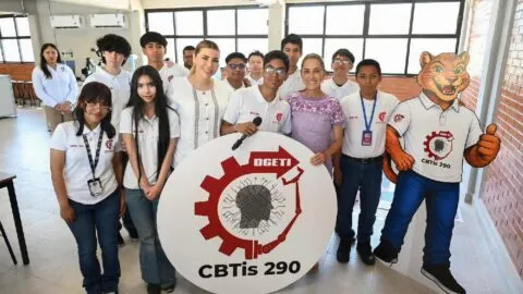 Sheinbaum inaugura nuevo CBTIS en Tijuana; va por 200 mil nuevas prepas
