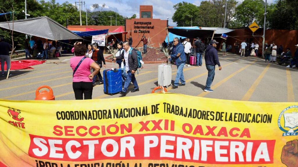 cnte-oaxaca-cumple-25-dias-de-protestas-seccion-22-mantiene-movilizaciones