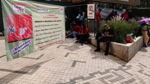 CNTE sale de Segob sin acuerdos e insiste en reunión con Sheinbaum