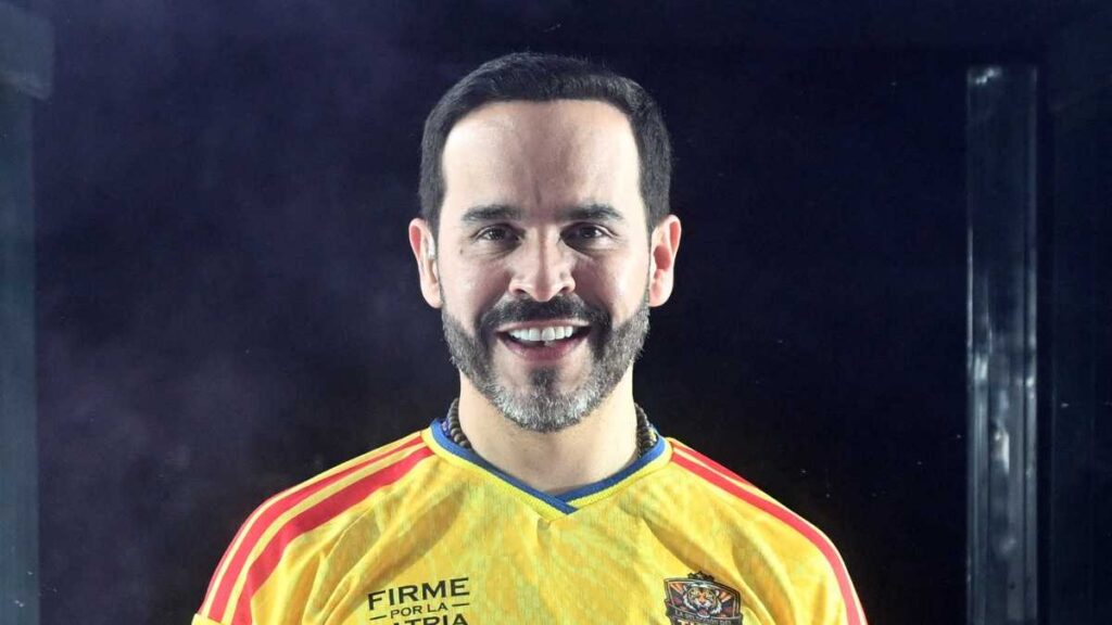 Colombia gira a la derecha con Abelardo de la Espirella
