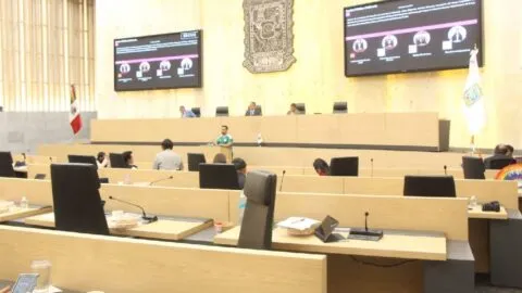 Congreso de Puebla pide prórroga a la SCJN para legislar sobre infancias trans; PAN adelanta voto en contra