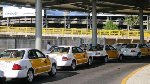 AICM anuncia descuentos en taxis, pero usuarios aún no los ven