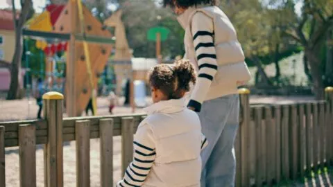 Cuidado infantil en Estados Unidos: programas que reducen drásticamente el costo de la guardería