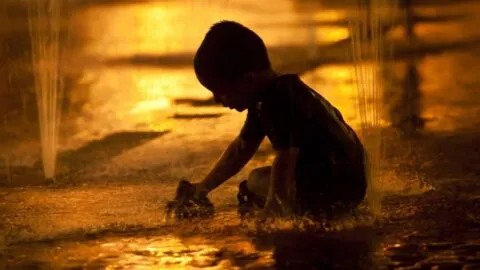 Cuidado infantil en Estados Unidos: programas que reducen drásticamente el costo de la guardería 