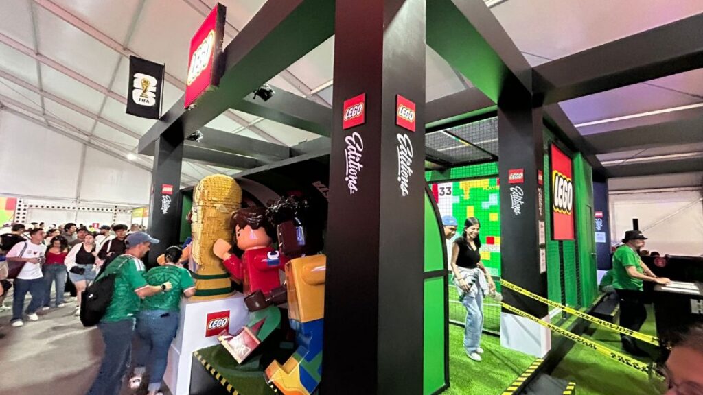 Del futbol a los bricks LEGO sorprende en el Fan Fest del Mundial 2026 en CDMX