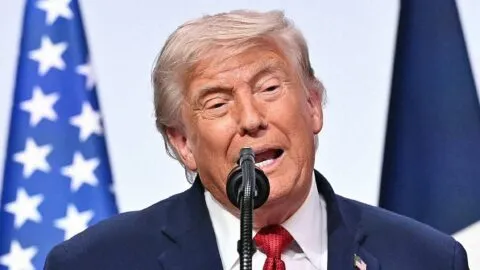 Donald Trump insiste en que los cárteles gobiernan México