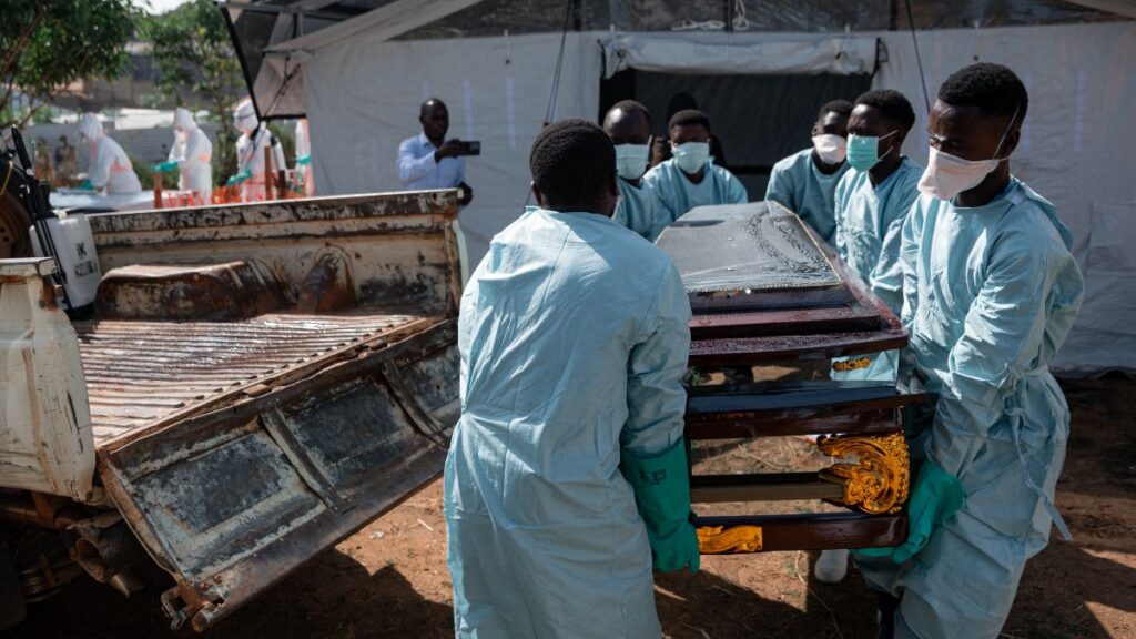 Ébola no da tregua en RD del Congo: más de 200 muertos a un mes del inicio de la epidemia