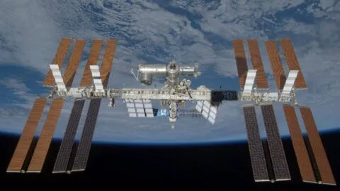Noticias de hoy 5 de junio 2026, hasta las 13:00 horas, en un minuto