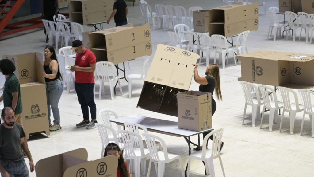 Este domingo votará Colombia la segunda vuelta presidencial entre polémicas y amenazas de las FARC