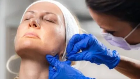 Estudia cosmetología en Estados Unidos: las becas a las que puedes acceder