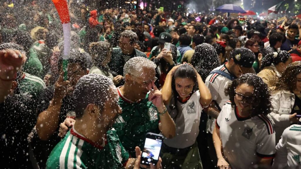 La afición celebra triunfos que fortalecen la identidad colectiva.