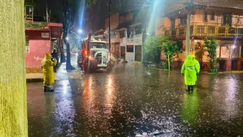 CDMX tendrá más lluvias fuertes este lunes, asegura Meteorológico; podría caer granizo