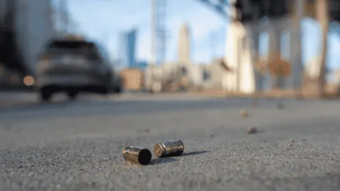 Tiroteo en festival de Ohio, EE. UU., deja al menos 12 heridos; autoridades buscan a atacantes