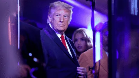 Donald Trump celebra su cumpleaños 80, mientras espera cerrar acuerdo de paz con Irán