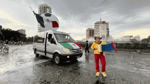 Afición colombiana llena La Minerva previo al Colombia vs Congo del Mundial 2026
