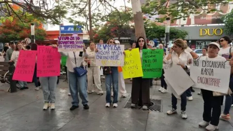 “¡Devuélvanmelo vivo!”: marchan por Francisco Javier Ibarra, piloto desaparecido en Los Mochis, Sinaloa