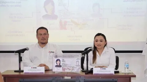 INE Quintana Roo presenta nueva credencial para votar