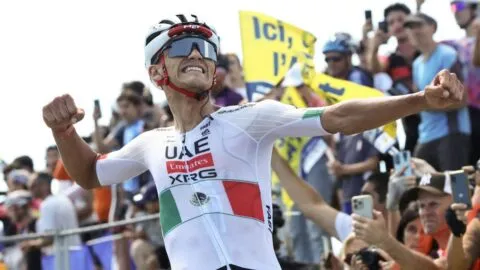 Isaac del Toro vuelve a brillar y gana la etapa 7 del Tour Auvergne-Rhône-Alpes